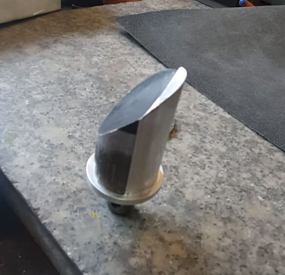 piese la comanda freza