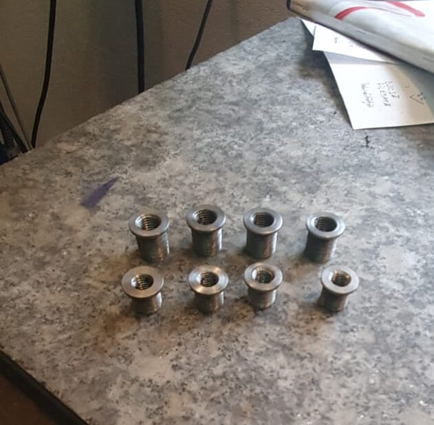 piese serie mica la comanda pe strung